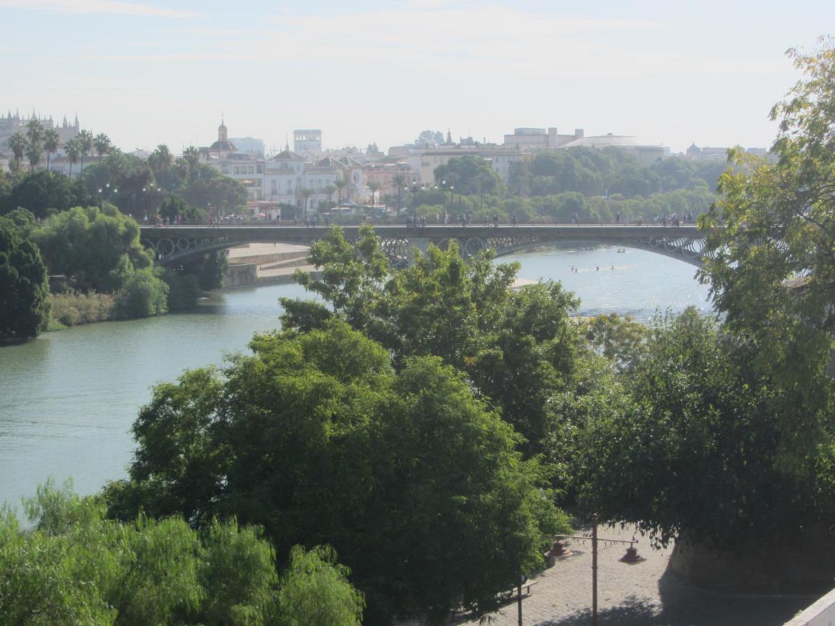 Trianabridgeviews Ático con vistas al puente de Triana calle Castilla 38 Sevilha Exterior foto